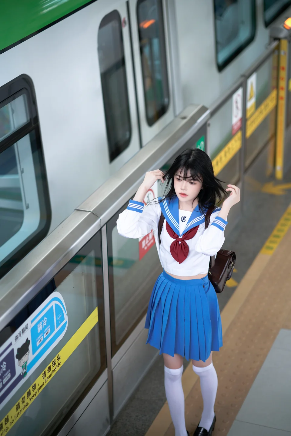 桜桃喵 - 地铁JK [33P-304MB] tg@simisebaisi 【丝足阁】018.webp